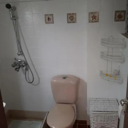 Anastasia House * Χαράκι